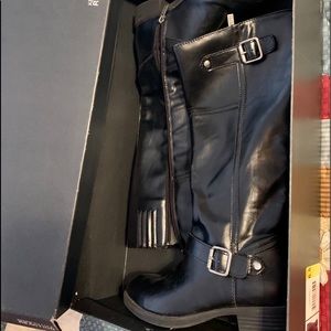 Kenneth Cole Reaction black boots.